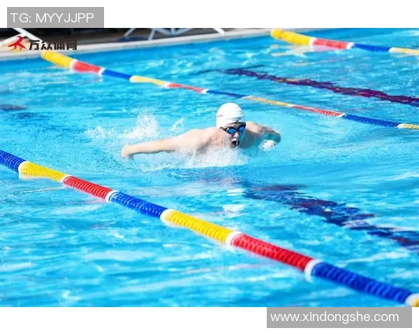 男子游泳明星的传奇之路：突破极限，铸就辉煌成就