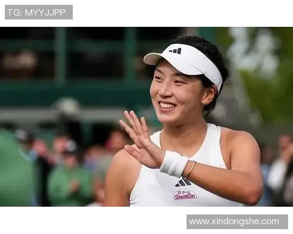 网球赛事精彩纷呈,全球高手汇聚一堂争夺荣耀与奖杯 网球赛事精彩纷呈,全球高手汇聚一堂争夺荣耀与奖杯